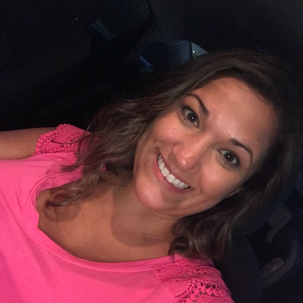 Meet your Posher, Stephanie